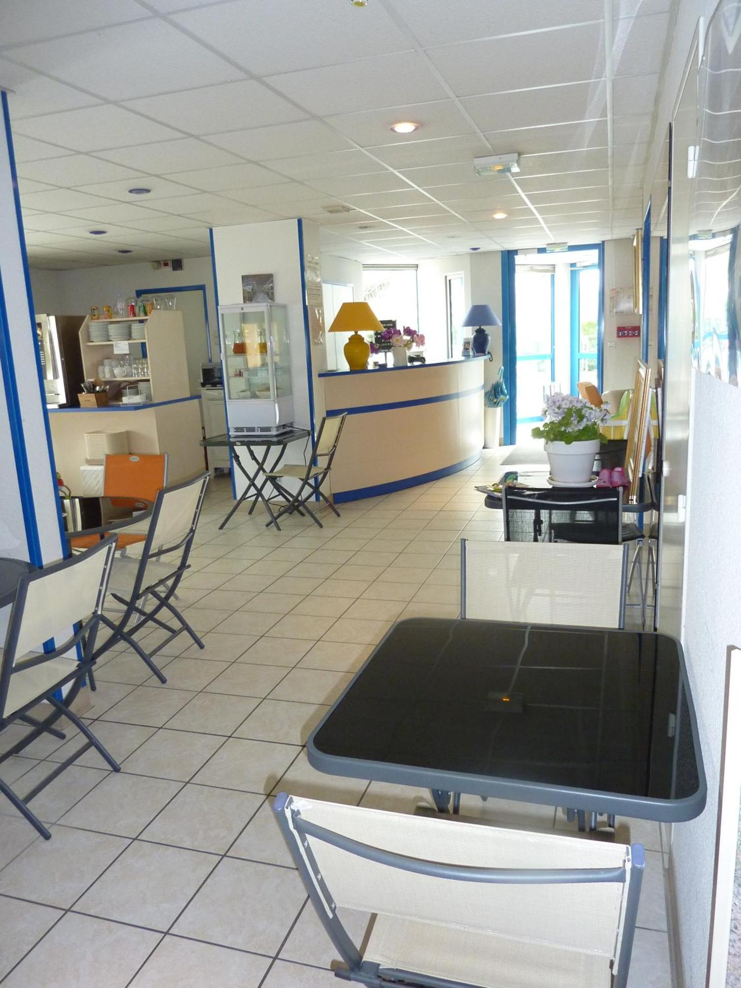 Lac'Hotel France Montréal La Cluse Eksteriør billede