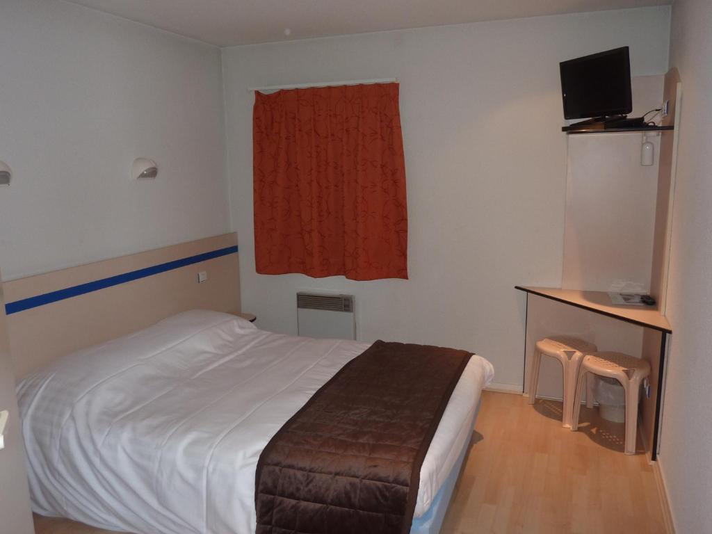 Lac'Hotel France Montréal La Cluse Eksteriør billede