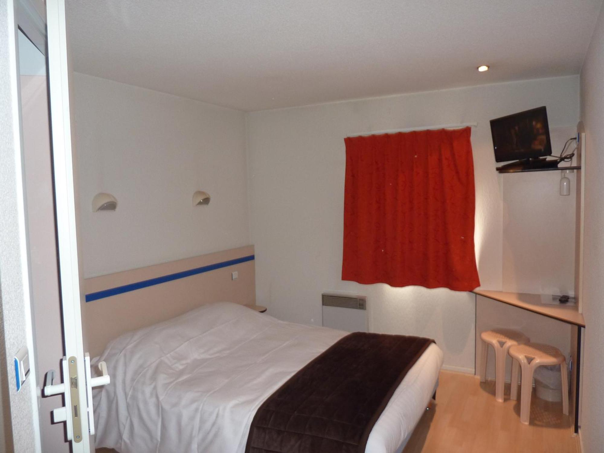 Lac'Hotel France Montréal La Cluse Eksteriør billede