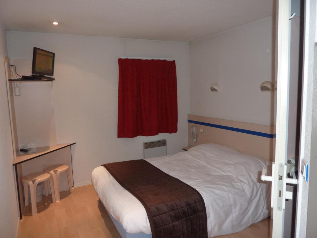 Lac'Hotel France Montréal La Cluse Eksteriør billede
